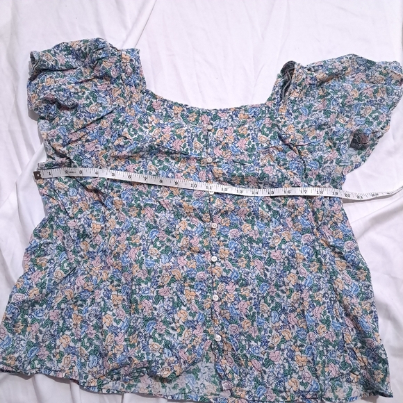 Old Navy | Blue Multi color floral wide neck button up women's shirt - Picture 7 of 9